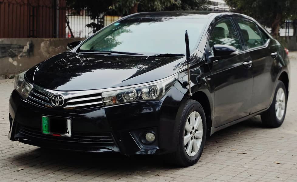 Toyota Corolla Altis 2014 0