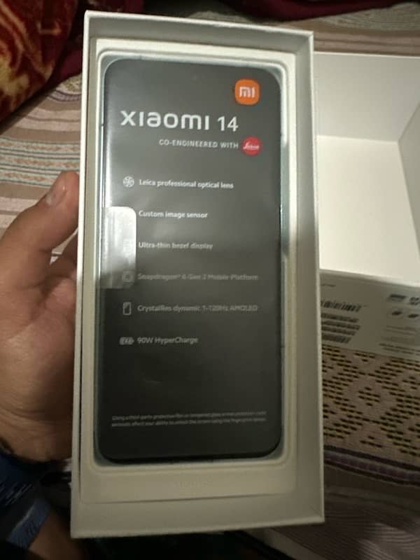 xiaomi 14 || 6.36” inch display -12GB Ram 512GB Rom 2