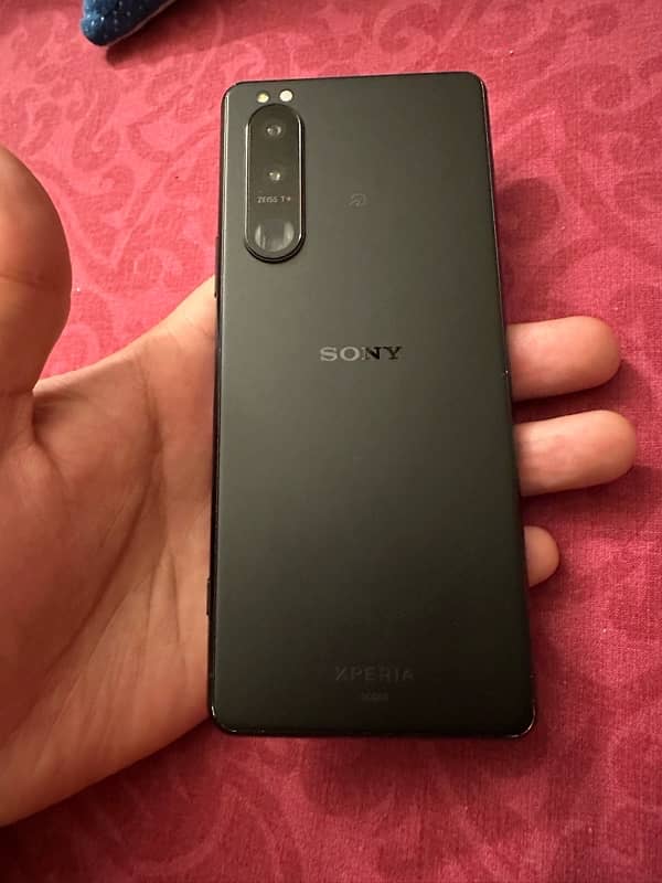 Sony Xperia 5iii 5