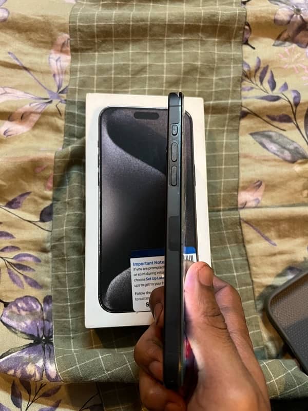 iphone 15 pro max 256gb jv black with complete box new piece 6