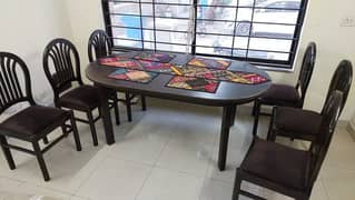 Dining table for sale