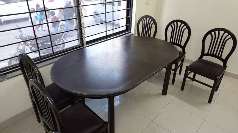 Dining table for sale 2