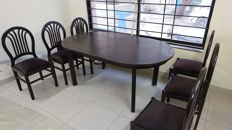 Dining table for sale 4