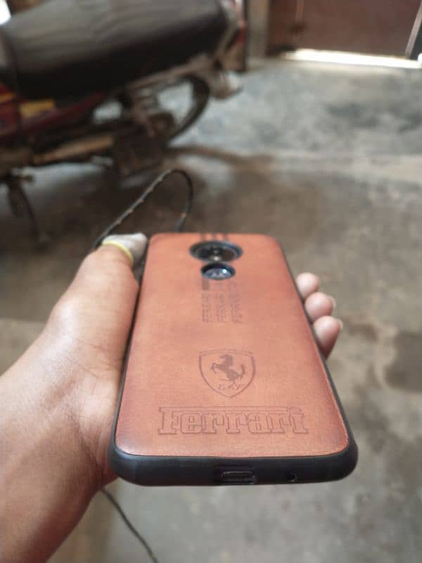 moto G7 supra for sale  condition fresh pase ha 7