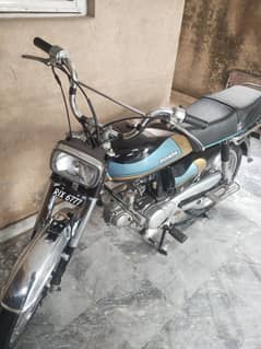 Honda 70 bike lush condition