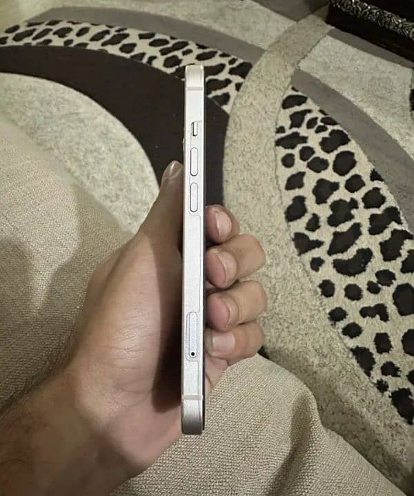 Iphone 13 2