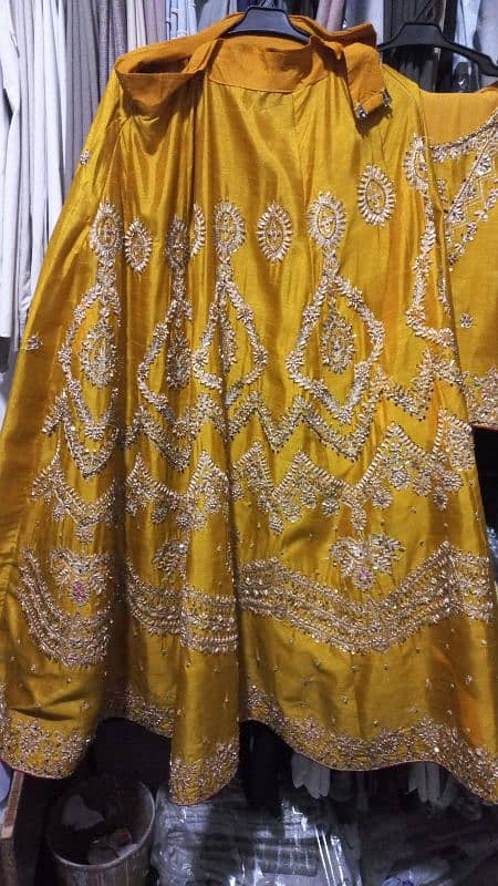 bridal lehnga 3