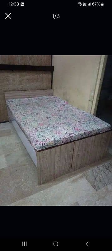 bed in good condition 2