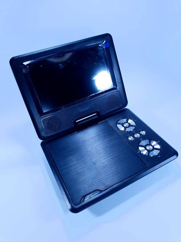 Portable DVD Player 17.5" for Car 3