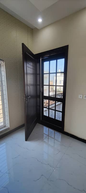 Ideal 05 Marla House for Sale in Muhafiz Town Phase 01 near Thokar Niaz baig & Raiwind Road 19