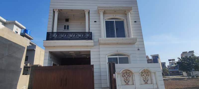 Ideal 05 Marla House for Sale in Muhafiz Town Phase 01 near Thokar Niaz baig & Raiwind Road 24