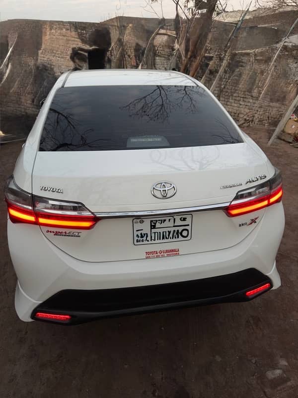 Toyota Corolla Altis 2019 3