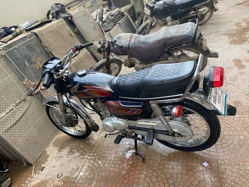 Honda CG 125 2022 model black 2