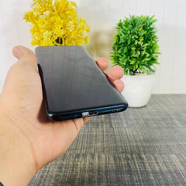 One plus 7pro 3