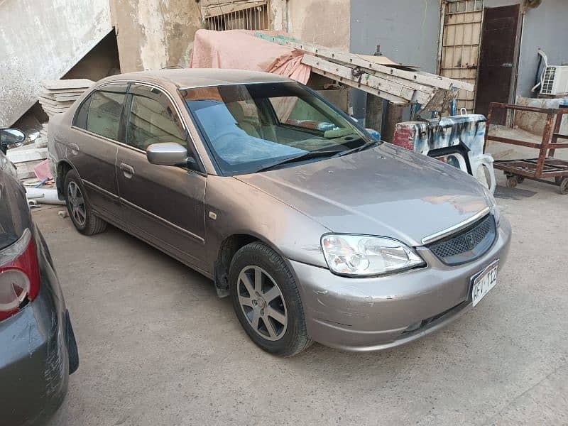 Honda Civic EXi 2004 1