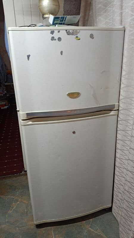 fridge for sale 0