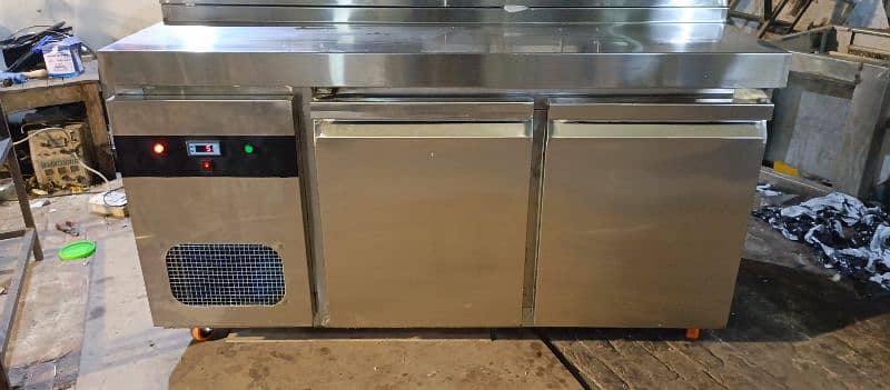 pizza preparation table under counter chiller 5 feet 0