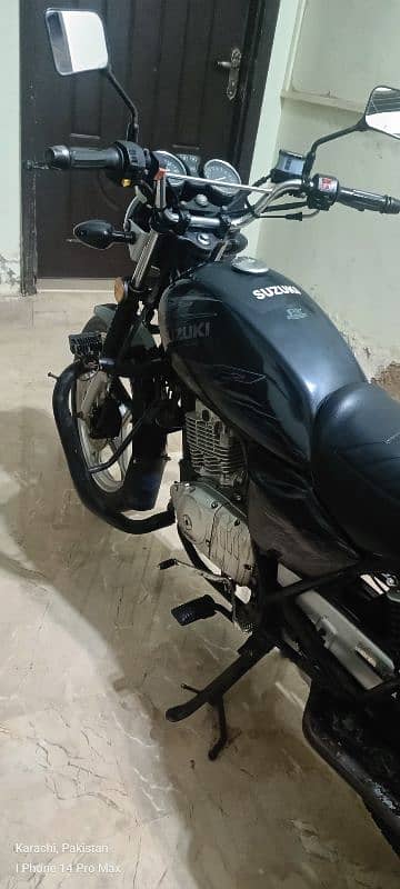 Suzuki 150 SE 2