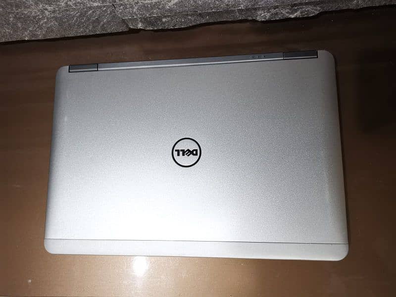 Dell Core i7 0