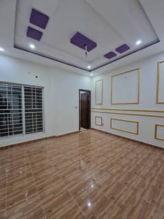 1 Kanal Lower Portion For Rent Punjab phase 2 Near Messile Chowk College Road Lahore