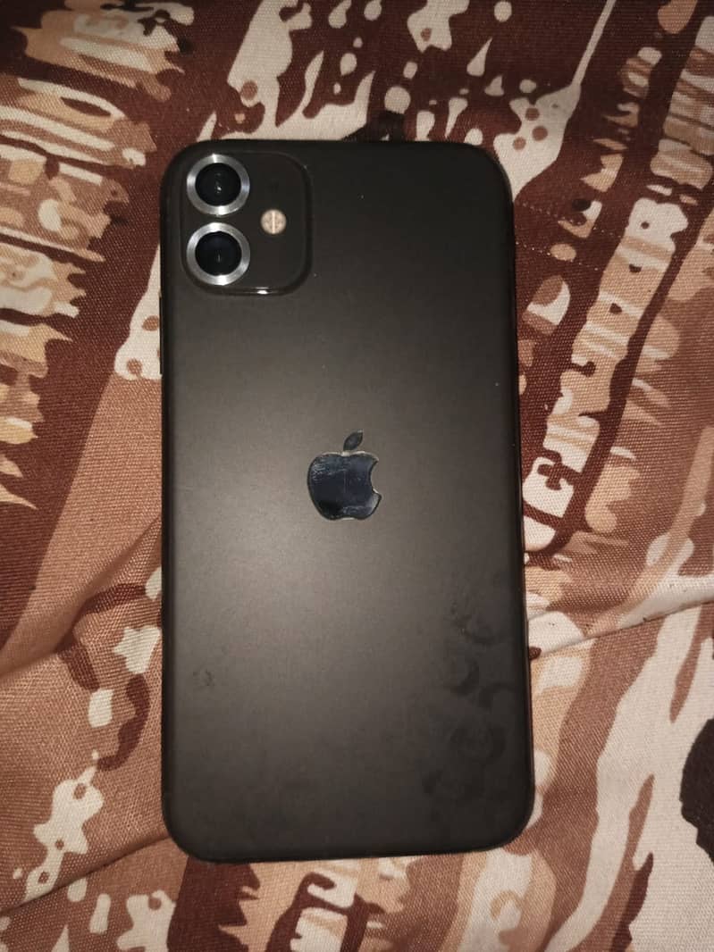 Apple iPhone 11 0