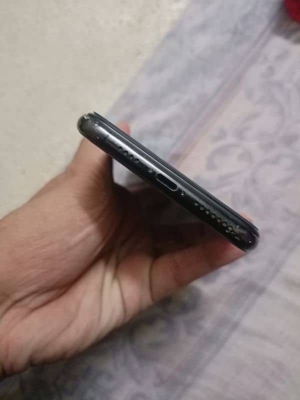 Iphone XS Max Non PTA 2