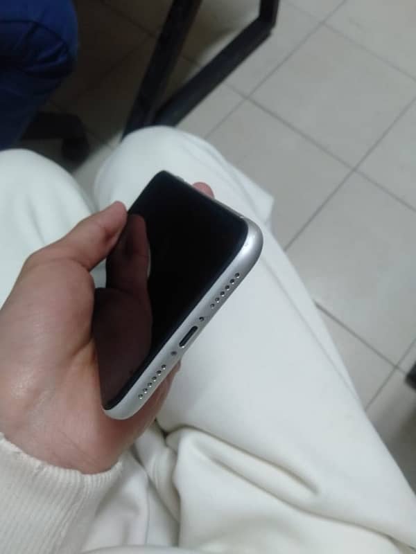 iphone xr 128gb Non 9