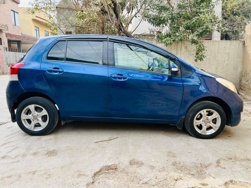 Toyota Vitz 2008 4