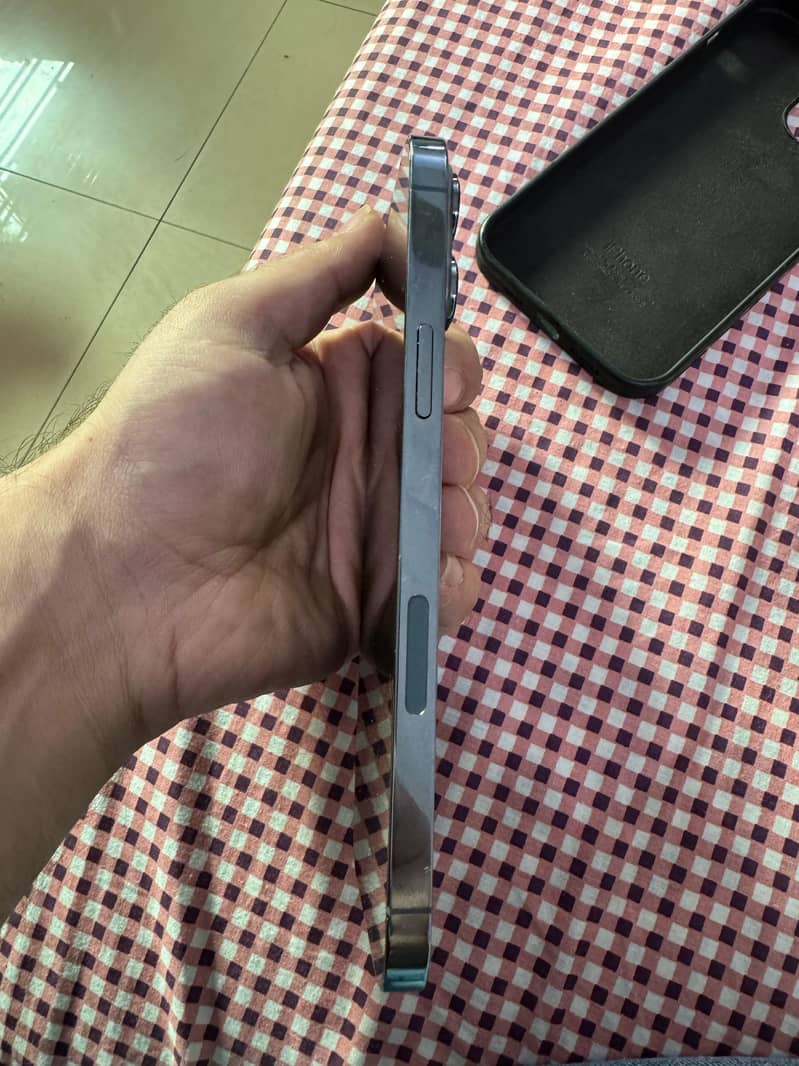 iPhone 13 Pro Max - Non Pta - 256GB 5