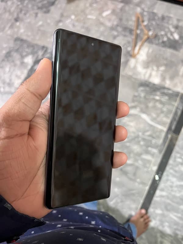 tecno spark 20 pro plus 5