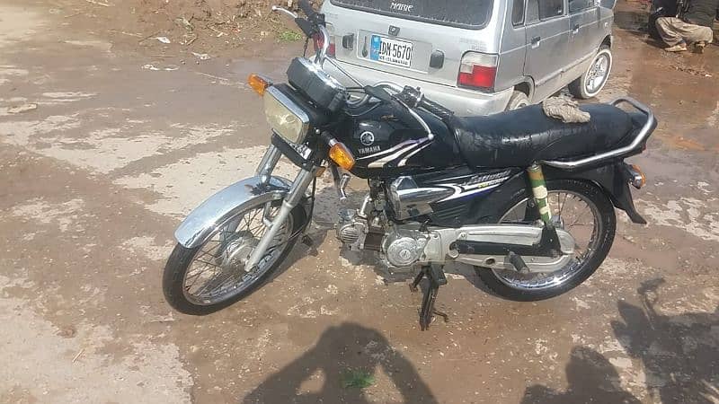 Yamaha Junoon 2012 golden no in good condition 13