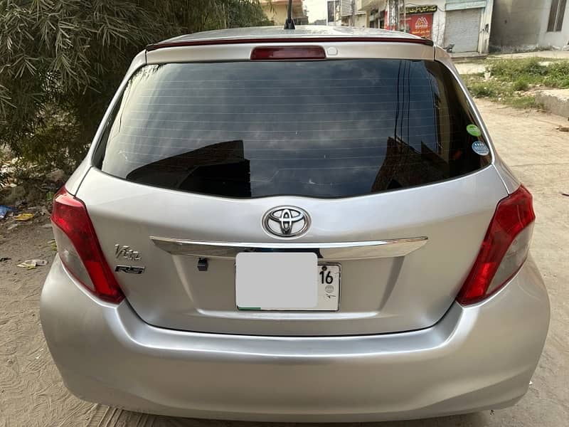 Toyota Vitz 2016 0