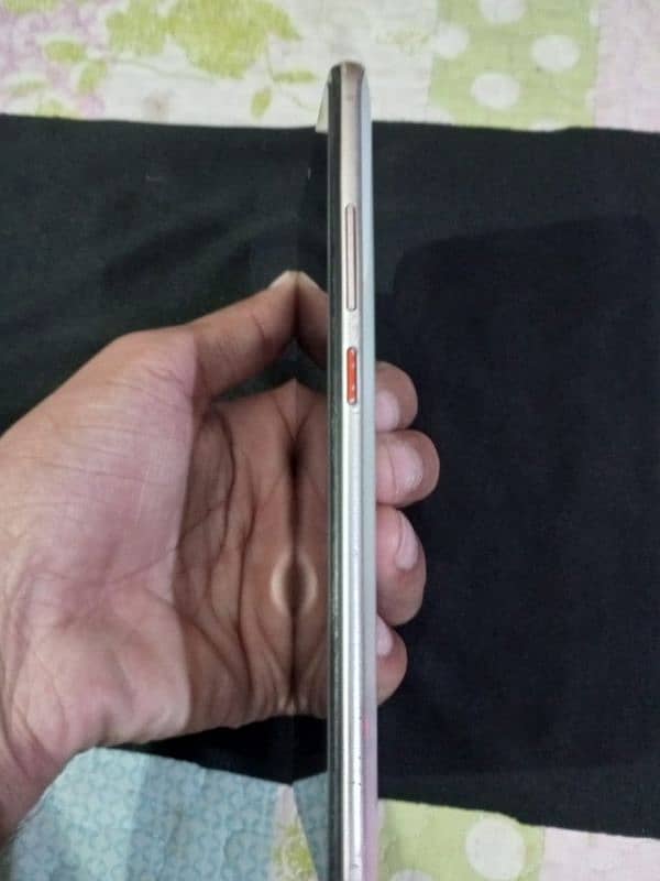 Vivo s1 pro with charger 6