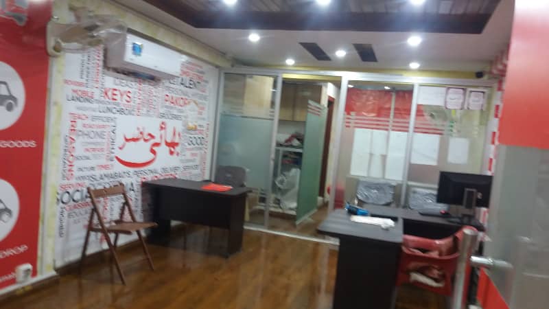 Blue Area Office 400 Square Feet Jinnah Avenue For Rent 3