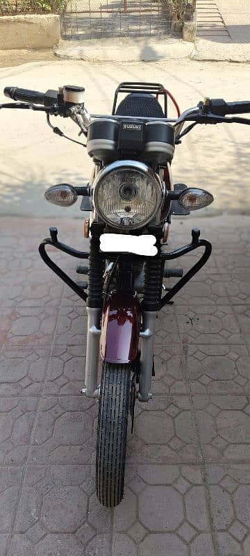 suzuki 150se in zero condition 8