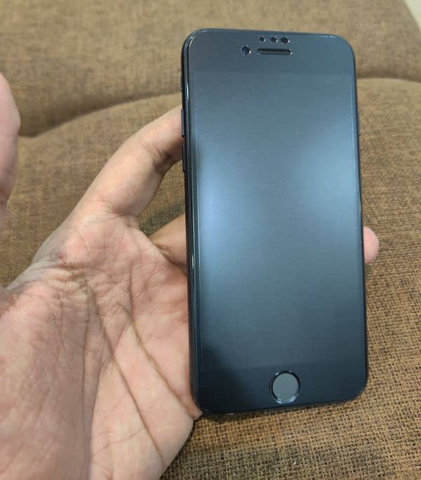 Iphone 7 32GB Non Pta Read Add 10