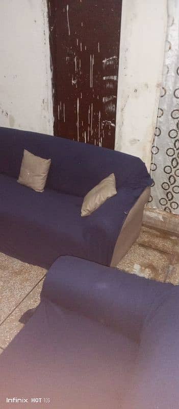 sofa set in excellent condition 03067593756 2