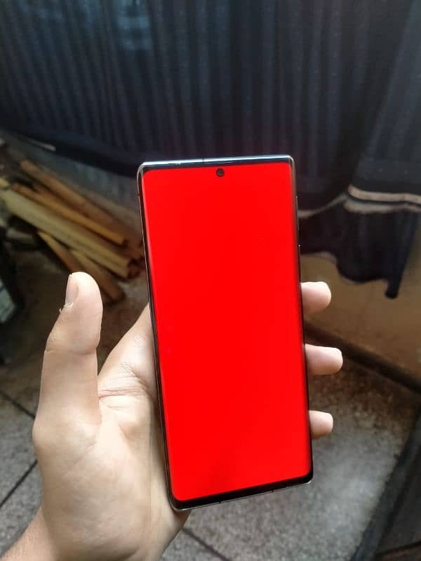 sharp Aquos R6 best for gaming 8