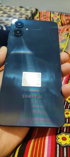 Samsung Galaxy A06 10/10 exchange possible with gaming mobile