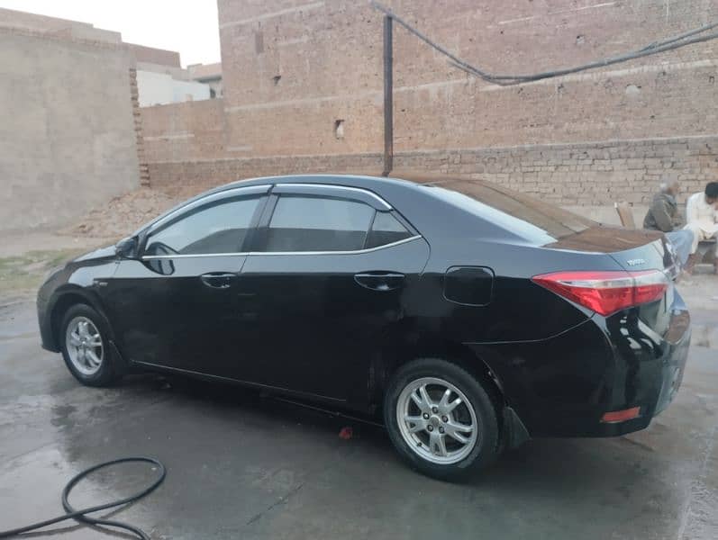 Toyota Corolla XLI 2015 3