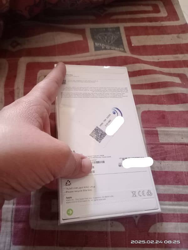 Box pack iPhone 16 Pro Max 256GB 3