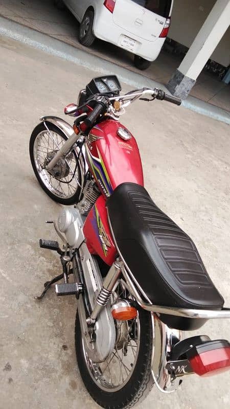 Honda 125 CG 2016 model for sale call on03494717204) 1