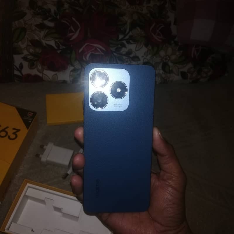 Realme c63 6.128 1