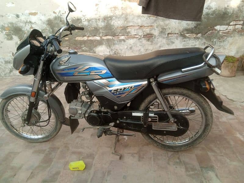 HONDA CD70 DREAM 1