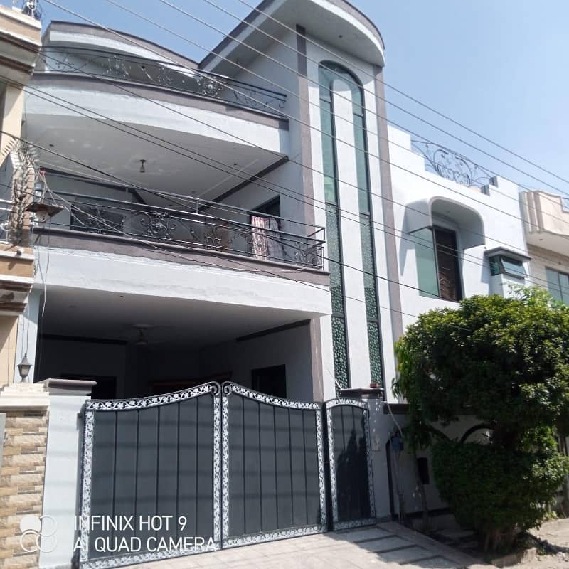 10 Marla House For Sale In Johar Town, Block L Prime Location With 5 Bedrooms And Modern Amenities 4