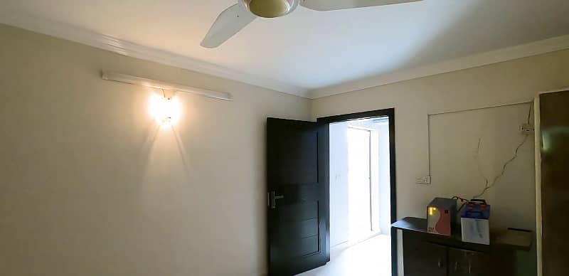 20 Marla Double-Storey House For Sale In Johar Town Phase 2, Block H1 - Demand: 8 Crore 11