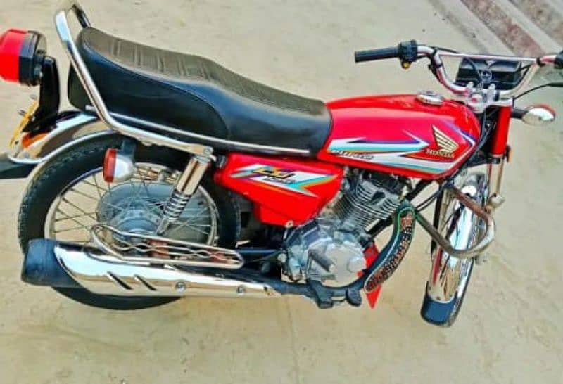 Honda 125 CG 2016 model for sale call me +03221442364 1