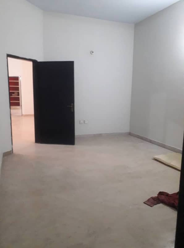 4 Marla Flat 1st Floor For Sale 2 Bedroom Gulistan E Jauhar 0