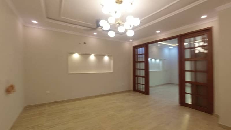 1 Kanal 2 Story 52 Feet Front Marble Tiled VIP Location For Sale 2