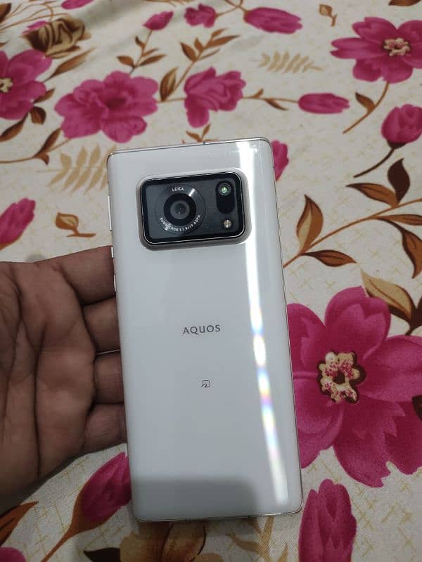 AQUOS mobile Good condition 12/128 9